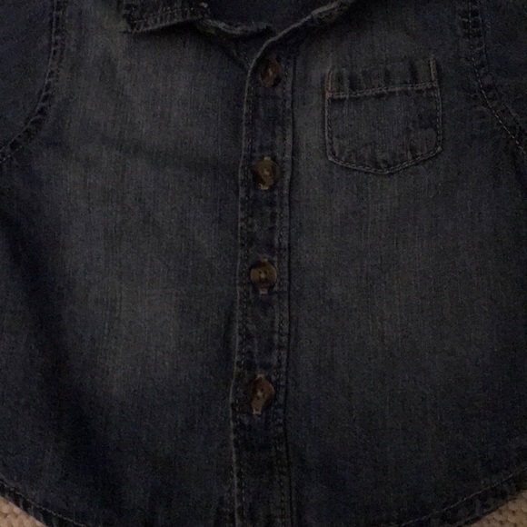 Old Navy denim button down - Picture 3 of 4